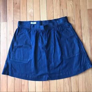 Gap Dark Washed Chambray Skirt